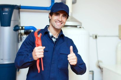 Tankless Water Heaters vs. Traditional Water Heaters