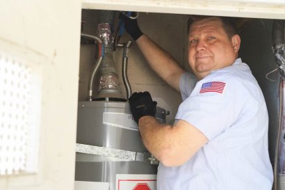 4 Signs Your Water Heater Needs to Be Serviced